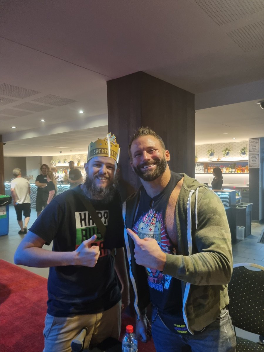 CooperJimi's tweet photo. Got to meet the Deathmatch King himself @TheMattCardona and @briancagegmsi tonight at @WSWWrestlingAUS #FullThrottleBrisbane and what a night it was, fantastic matches all round. Y'all are always welcome here in Australia, come back anytime!! https://t.co/Kc9c3Dv3Ja