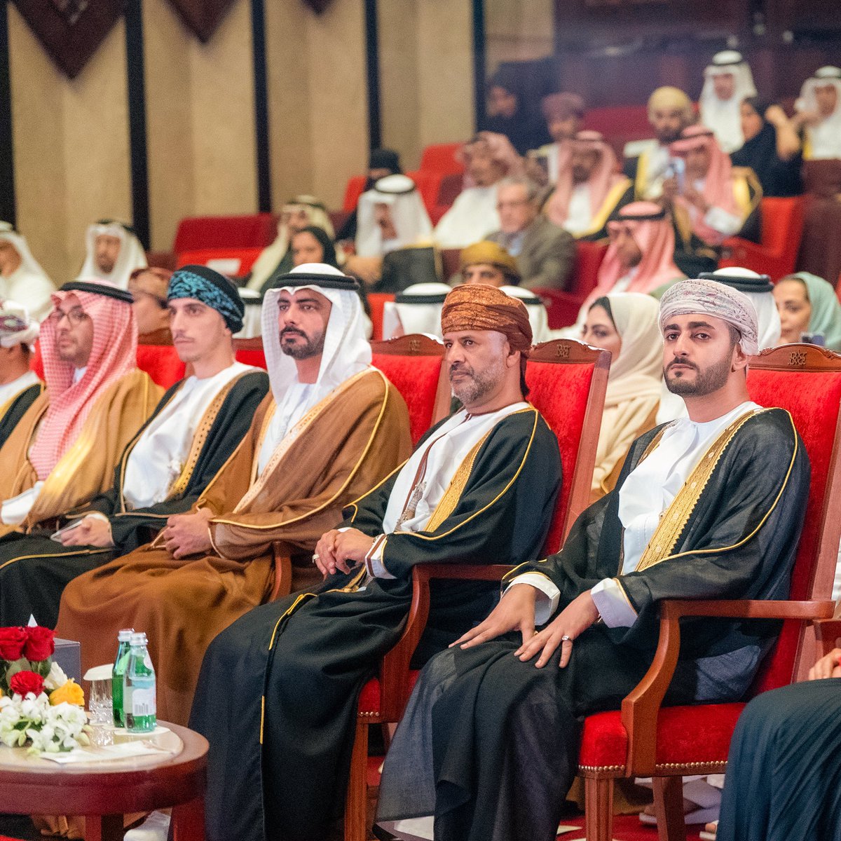Salemalq's tweet photo. سعدت بتواجدي في الاجتماع ال٢٧ لأصحاب السمو والمعالي وزراء الثقافة بدول مجلس التعاون الخليجي. أتقدم بعظيم الشكر والامتنان لصاحب السمو السيد/ ذي يزن بن هيثم بن طارق آل سعيد- ولي عهد سلطنة عمان ووزير الثقافة والرياضة والشباب، والشكر موصول للأشقاء في سلطنة عمان على حفاوة الاستقبال.

@GCCSG
