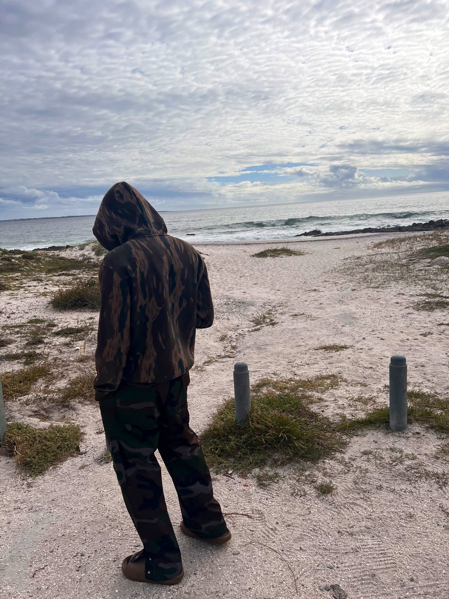 Adetoks (@certifiedburund) on Twitter photo 