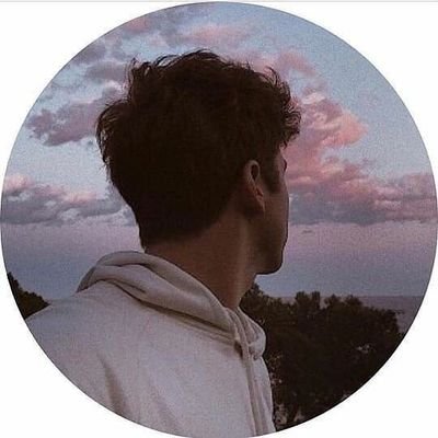 Tayyleaa's tweet image. Friendship is a bridge between hearts.