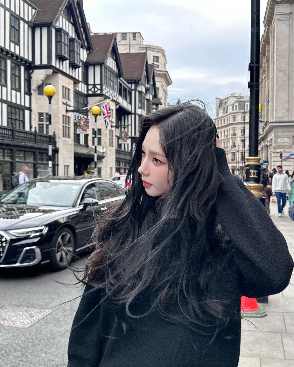ujiminphoria's tweet photo. It’s me and my parasocial relationship with Karina against the world https://t.co/0nFndbH6JL