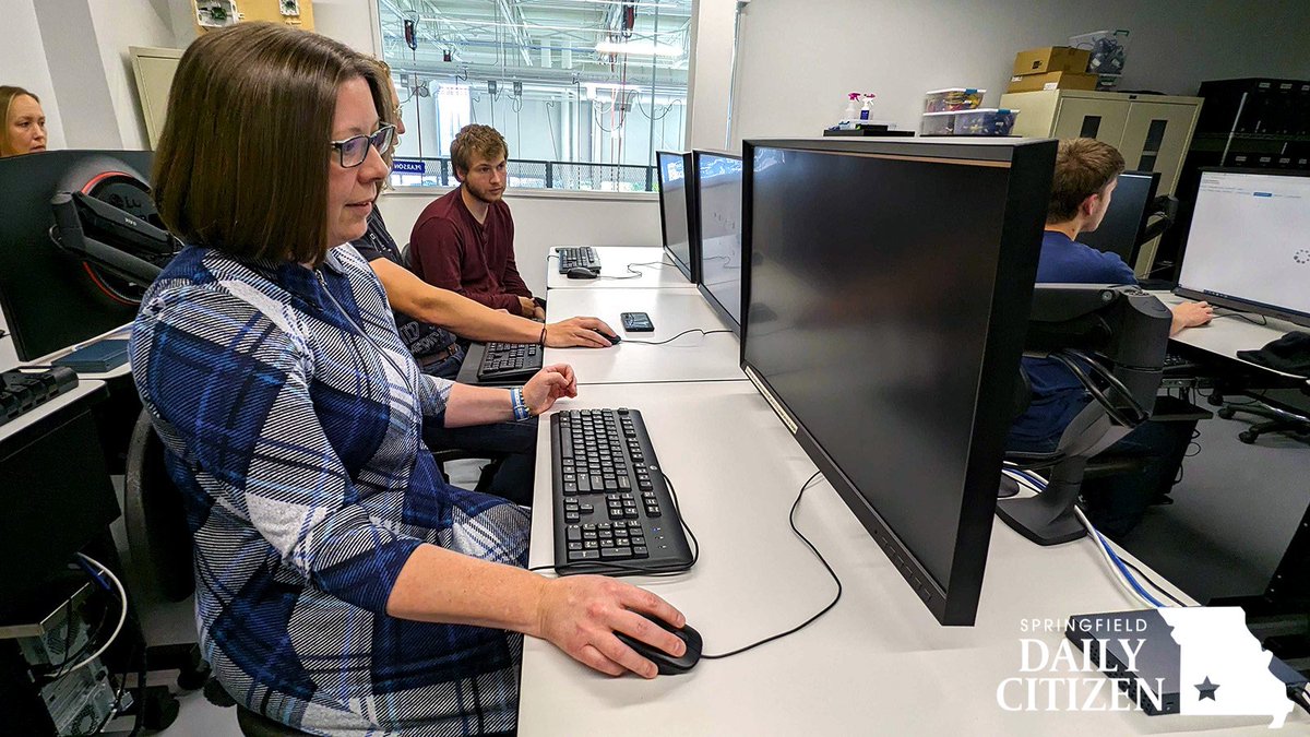Cybersecurity is one of the newest and most popular programs at <a href="/OTCedu/">Ozarks Technical Community College</a>. It's a growing career field and the college can’t turn out graduates fast enough for southwest Missouri employers. Our <a href="/JoeHadsall/">Joe Hadsall 🇺🇲</a> went inside the classroom to learn more.

Read it: sgfcitizen.org/schools/spring…