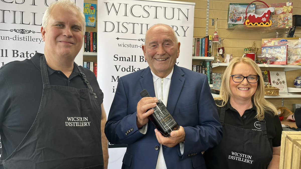 Good luck getting this rum off Tommy Cannon 😅 He’s <a href="/Dove_House/">Dove House Hospice</a> in Market Weighton helping to sell <a href="/WicstunDistil/">Wicstun-Distillery</a> new posh gin, rum, and vodka which will raise money for the charity 🍹Hear what he made of the salted caramel vodka <a href="/RadioHumberside/">BBC Humberside</a> 😋