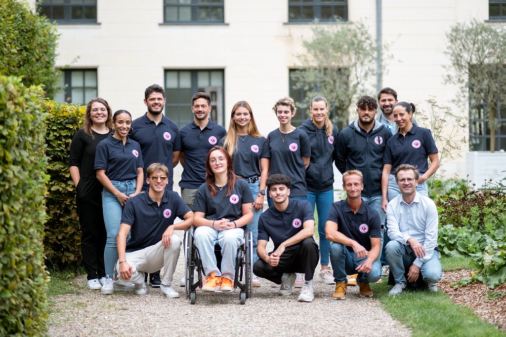 #ChampYons2024 🎧 <a href="/odelafr/">Olivier de LA FAIRE</a> conseiller départemental délégué aux sports et aux JO était ce matin sur <a href="/francebleuparis/">France Bleu Paris IDF</a> pour parler du dispositif "ChampYons 2024" : "des sportifs locaux qui pourraient peut-être demain devenir nos stars" 💬
À écouter ici ➡ swll.to/qMC4kU1