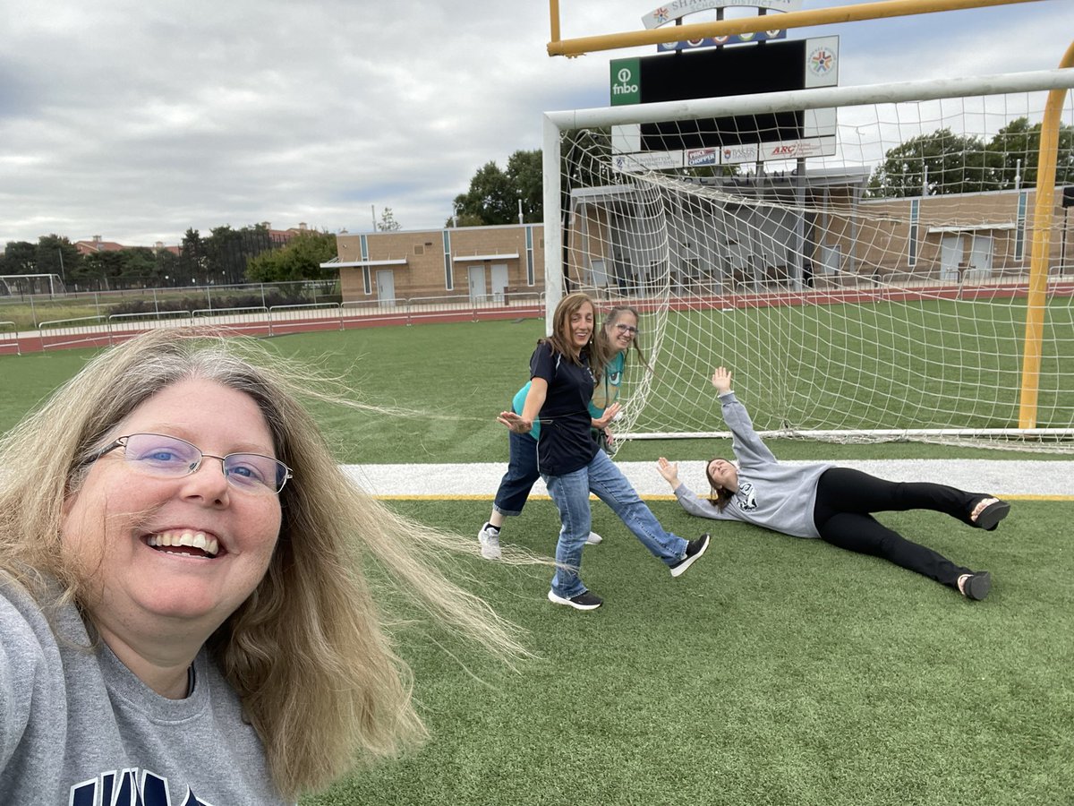 scrutonsci7's tweet image. Soccer goal by Godfrey! @lwarren30 #wolvesshine