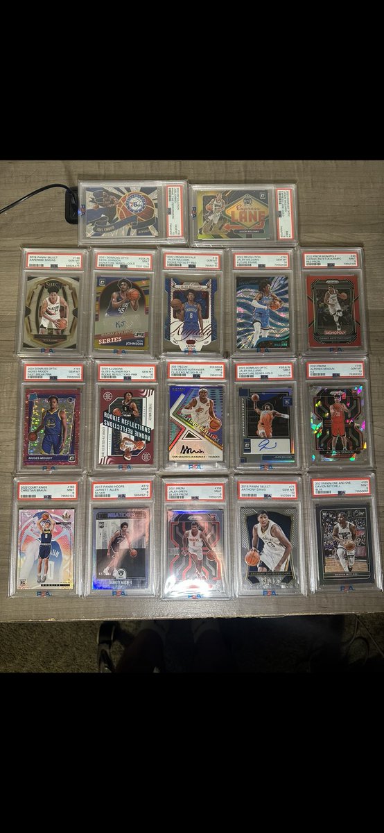 CrazyCard2 tweet media