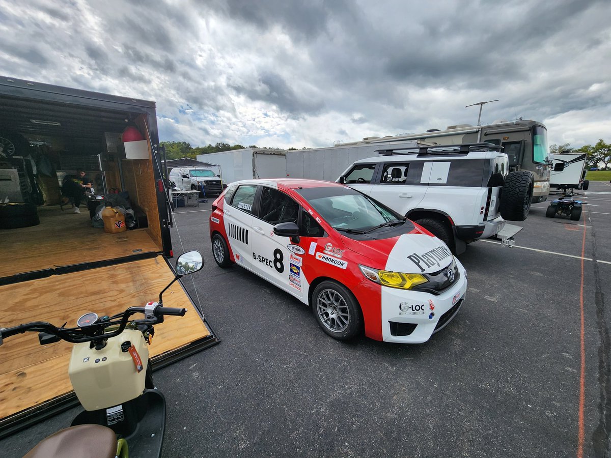 TheKrothRoads's tweet image. When you say "McLaren B-Spec" to an SCCA marshal...
#F1
#SCCA
#FunWithCars