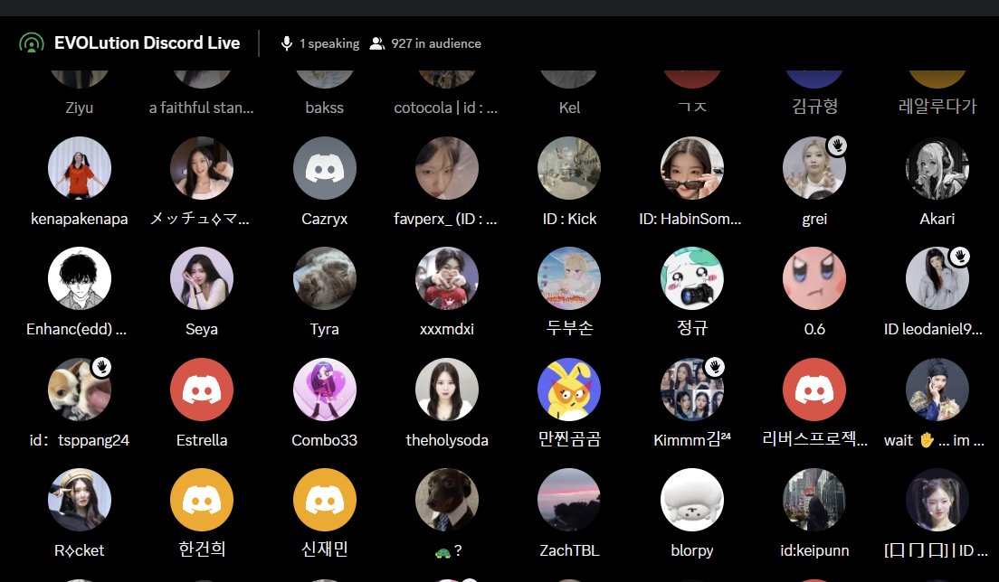 bcom33's tweet image. Fun live! #tripleS #트리플에스 #EVOLution #에볼루션 #MUJUK #Invincible #Discord_Live