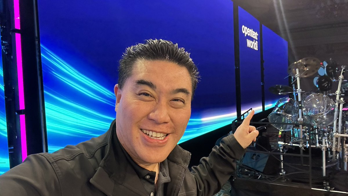 rwang0's tweet image. MyPOV: see you on stage for the morning keynote @OpenText #OpenTextWorld