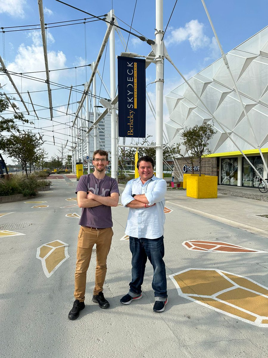 softmatterlab's tweet photo. Esteban and Luis are currently at MIND Milano Innovation District @SkyDeck_Cal,  showcasing Zaphyrus - a versatile biosensing platform built on graphene transistors, jointly  developed by @softmatterlab &amp; @GisensB.

@minervaunlp @gridexp https://t.co/8BIOhtmO7T