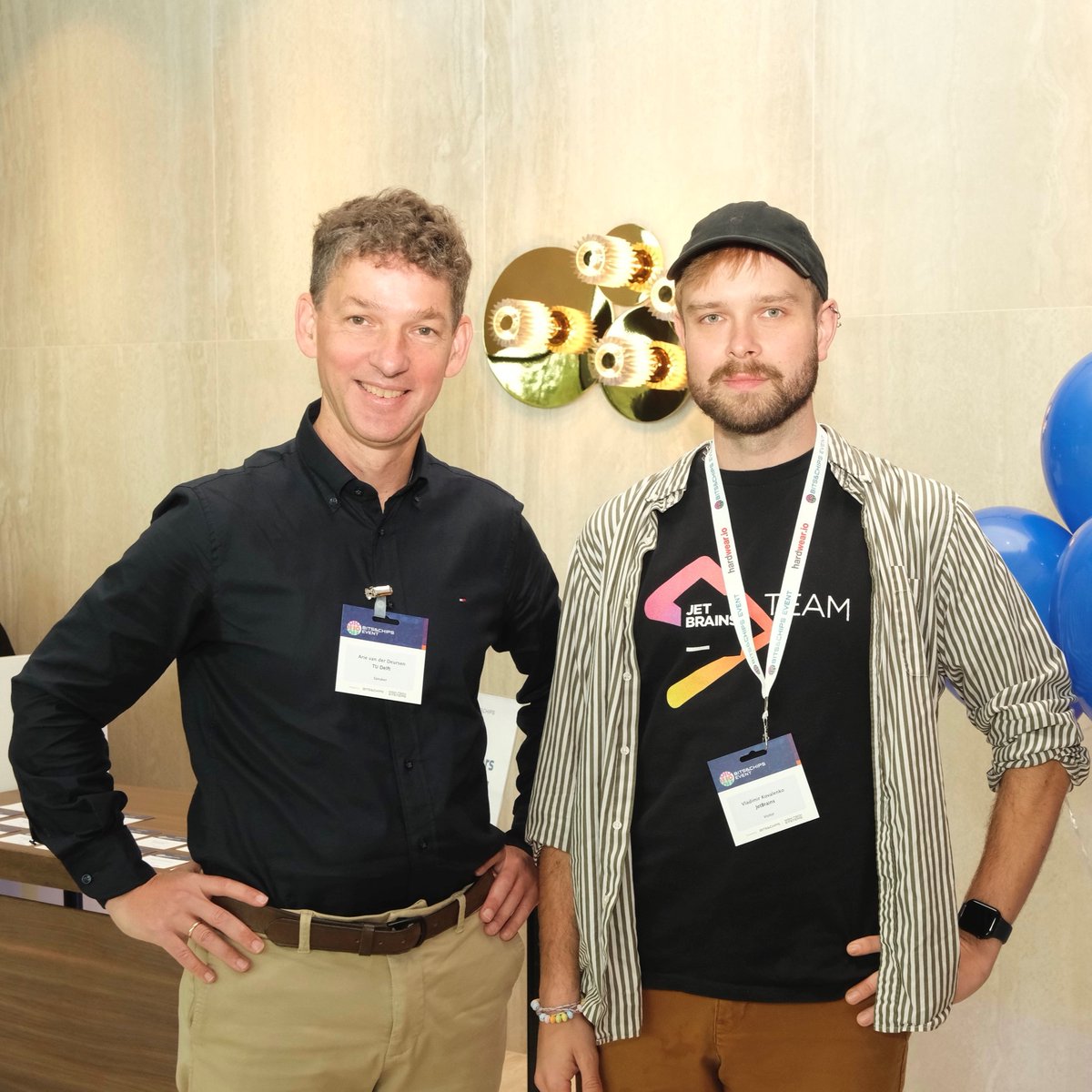 How can we improve #software engineering using #AI? @JetBrains and @TUDelft are joining forces and launching a new ICAI lab AI for Software Engineering (AI4SE). Our goal? Explore how AI can aid and boost developer productivity.

👉edu.nl/mcdc4