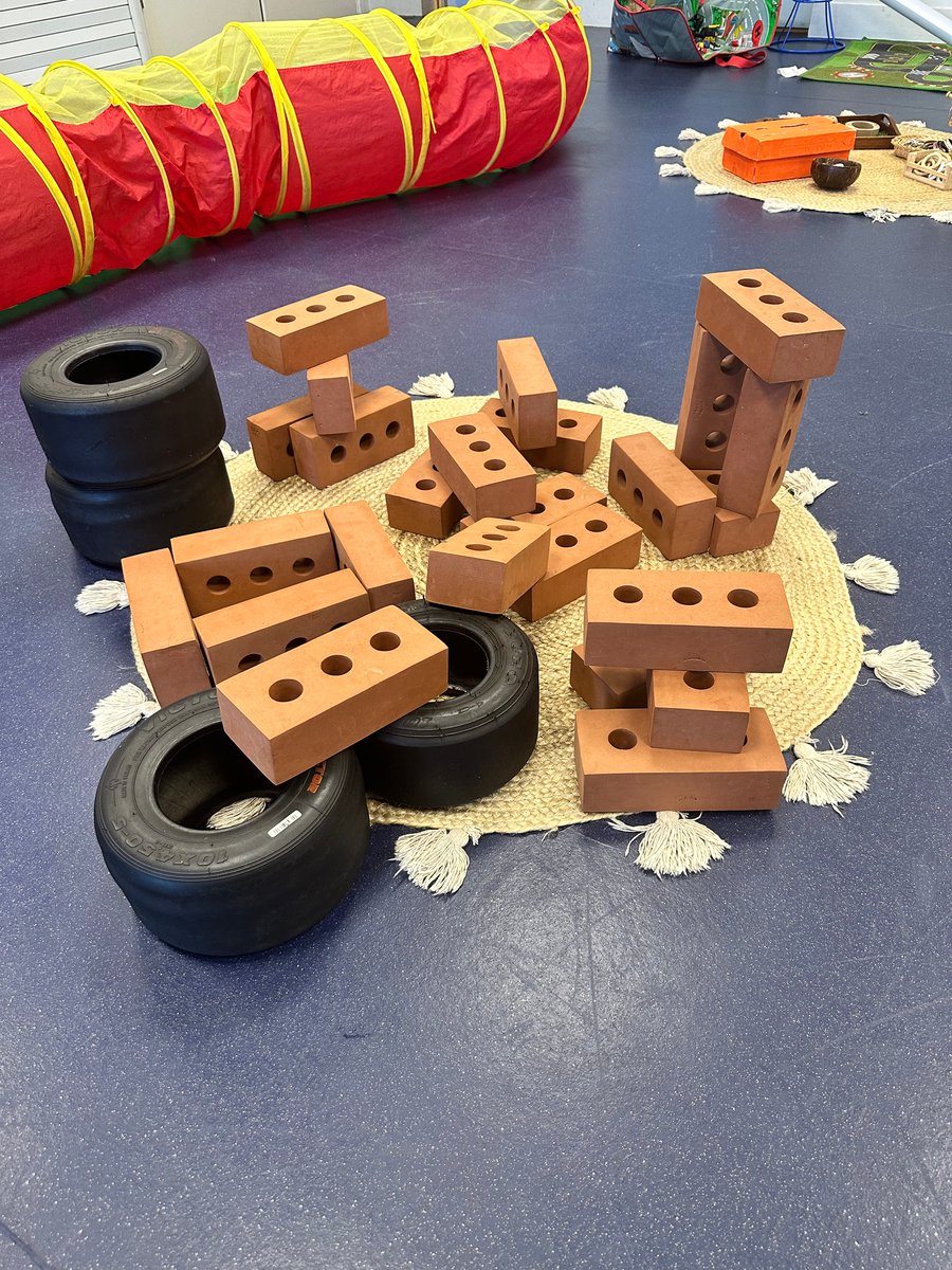 CALAchildcare's tweet photo. The next phase of the Scottish Study of ELC is starting in October – help evaluate the expansion of funded ELC! Find more information here: https://t.co/FRoP5E8Dy9 https://t.co/JkjbetmFPV