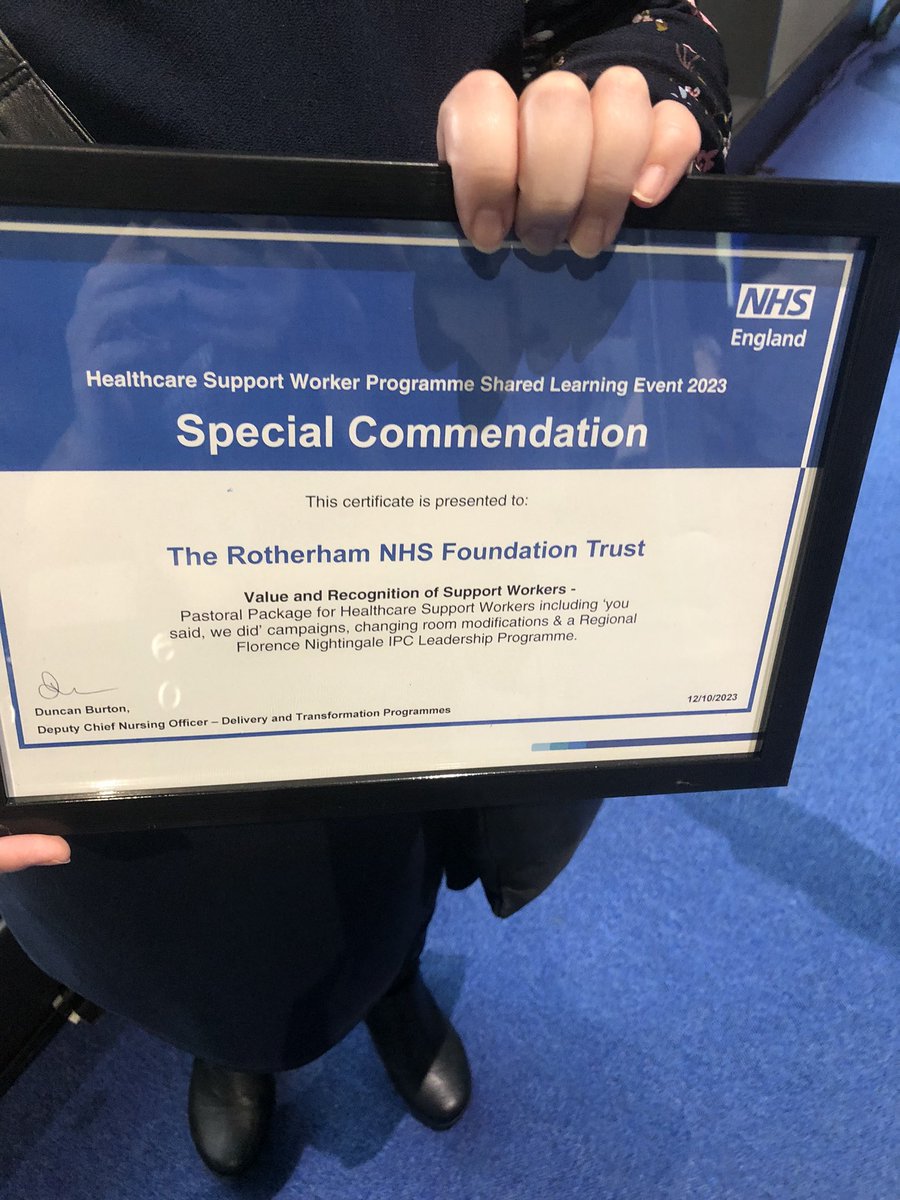 Kerryhope01's tweet photo. HCSW Programme Shared Learning Event
We didn’t win the main award but we won a special commendation award for the value and recognition of healthcare support workers
@CindyStorer73 @CarolineMacki12 
#weareHCSWs https://t.co/LZHvXY4tyx