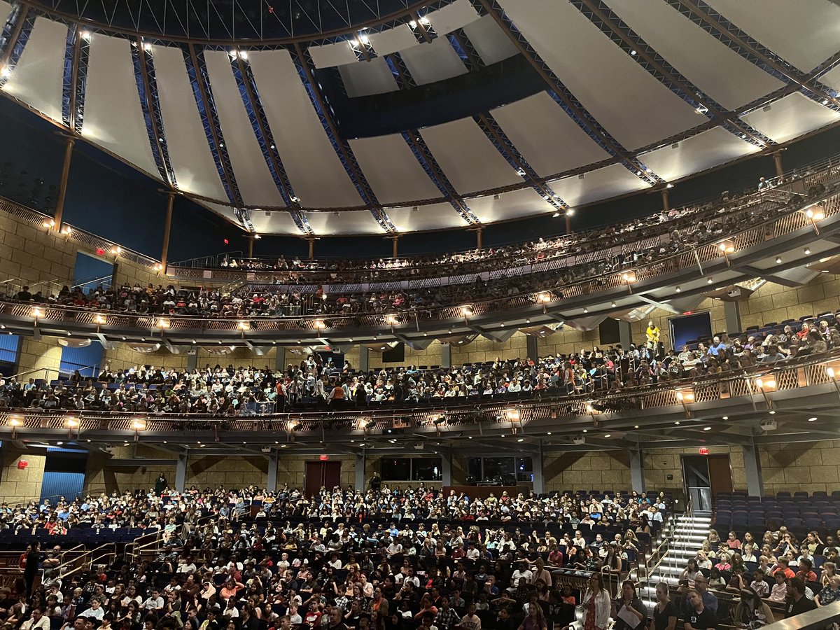 SCPS 5th Graders in the HOUSE!! ⁦<a href="/OrlandoPhilOrch/">Orlando Philharmonic</a>⁩ Young Peoples Concert 2023!! ⁦<a href="/SCPSInfo/">SCPS Info</a>⁩