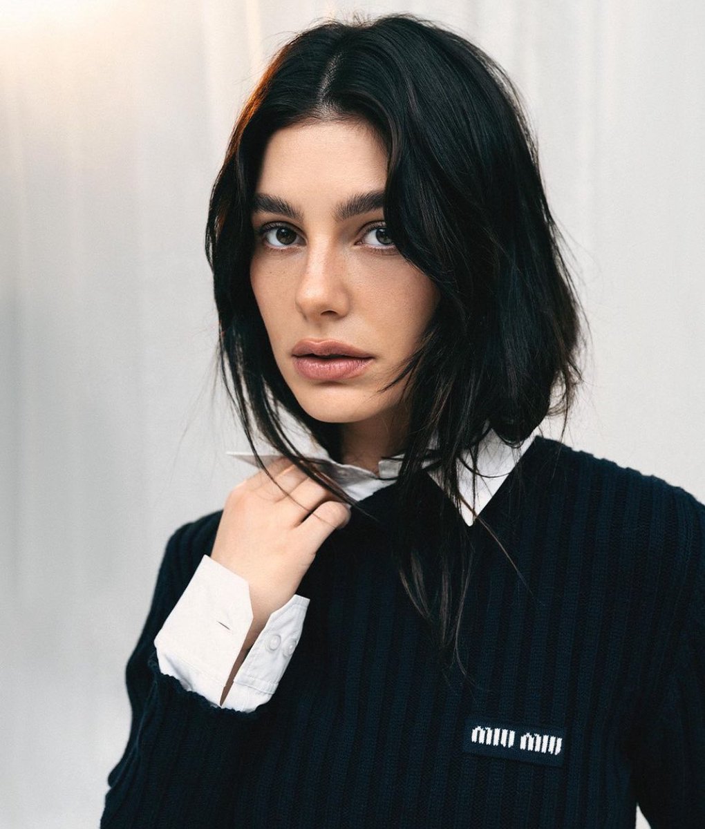 hellaintgood's tweet image. Pacarku cantik siapa yang punya?