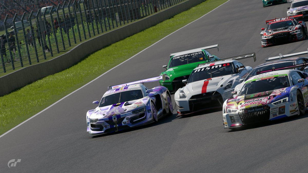 hirotti_1go's tweet photo. #PS5Share, #グランツーリスモ7  RQの大宮凛子さんとロビーレースした時の写真をアップします❗✨途中スピンしてコースアウトしてしまいその直後にひこにゃんのスープラがコースアウトして突っ込んでくる衝撃の瞬間❗を捉えました😱 https://t.co/BgFnE1JQiz