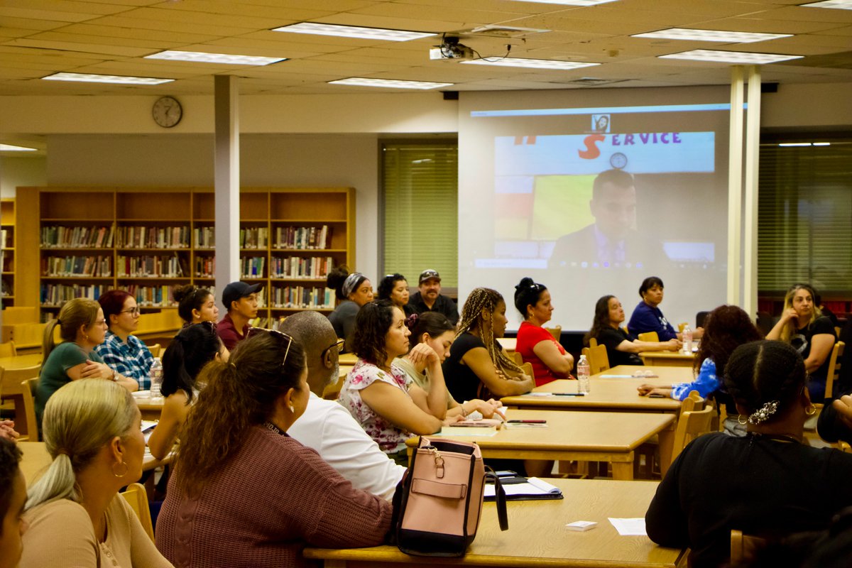 ECISD_Bil_ESL's tweet photo. The #EmergentBilingual Parent Meeting at @Permian_GoMOJO was a great success last night! @DrZelayaSpeaks spoke to our parents about the significance and impact of education. Additionally, @OdessaCollege provided information for continuing education and courses they offer! https://t.co/CaUHCYrIBH