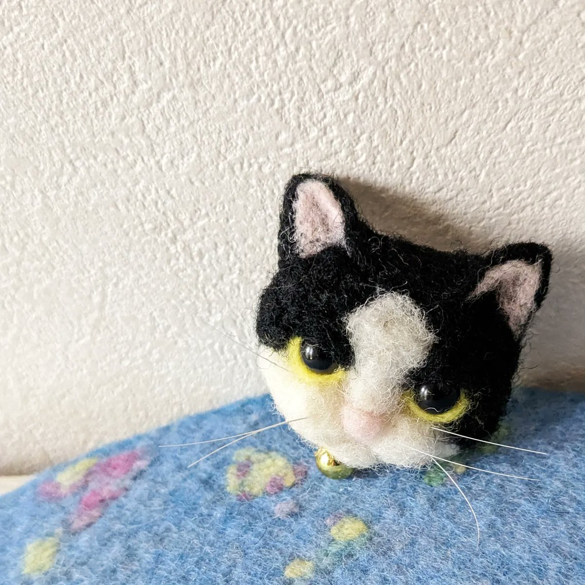 kashymie4's tweet photo. 今回、福岡展示会では、なんとかしみのかえる、共通のテーマ作品ということで、猫🐱作ってます😁猫好きさん、是非、遊びに来てください。#福岡
#博多
#警固
#tresallir
#feelfelt
#日本羊毛フェルト協会
#ひつじの学校
#展示会
#猫 https://t.co/lPMBDobxpL