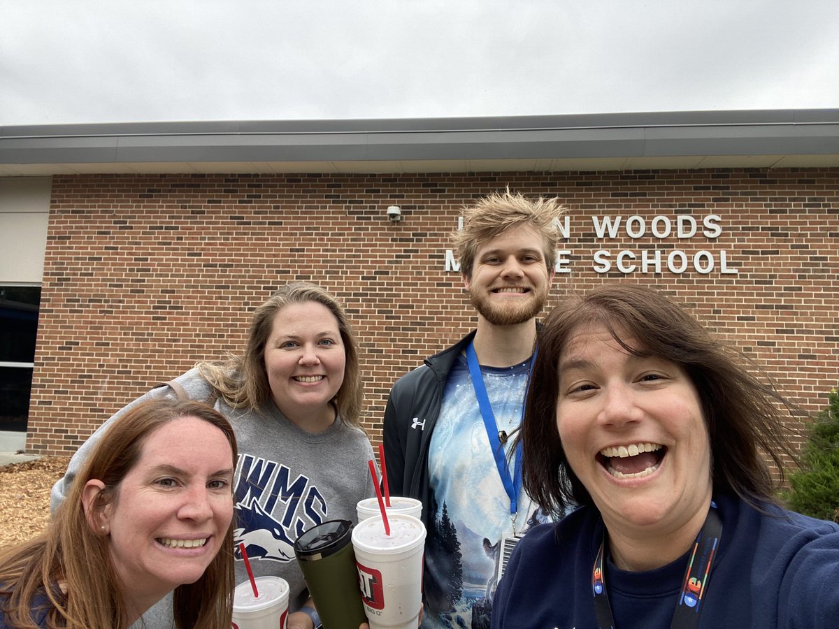 mrs_oglesby's tweet image. #WolvesShine @lwarren30 IWMS bebeh