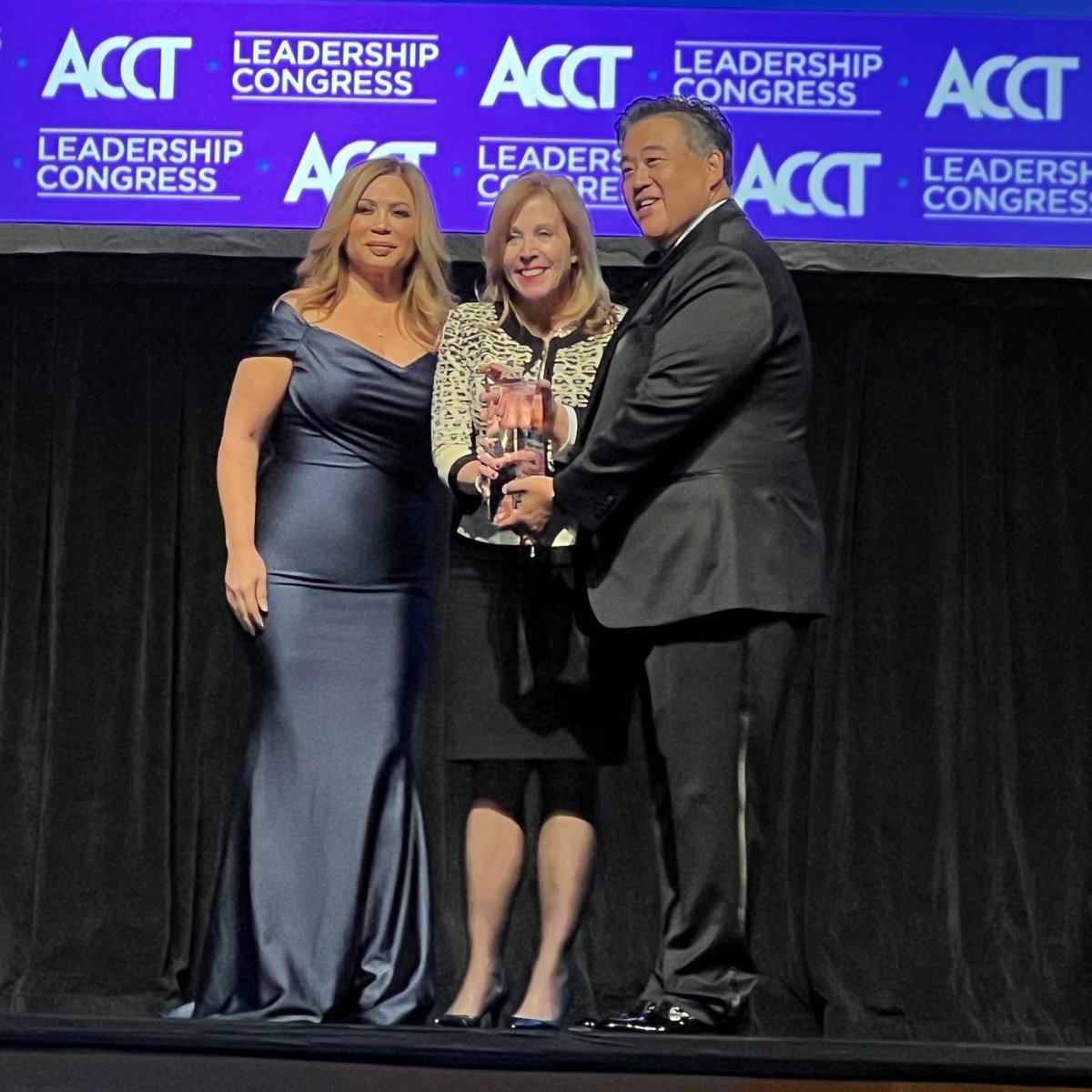 Congratulations to @clarkstatepres for being named Community College CEO of the year by @CCTrustees last night. A well deserved honor for her, the board of trustees, and everyone at @clarkstate. All of us in Ohio are proud that your leadership has been recognized!