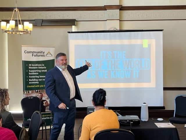 #TrainingThursday, Shaping Priorities for Rural Ontario. We just love getting together to learn! Thank you to our first guest, Brock Dickenson, Assistant Director of the Economic Development Program at the <a href="/UWaterloo/">University of Waterloo</a>.
<a href="/CFMiddlesex/">Community Futures Middlesex</a> @PerthCFDC <a href="/NiagaraVenture/">Venture Niagara CFDC</a> <a href="/cfdcck/">Community Futures Chatham-Kent</a> <a href="/sarahmeharg76/">Sarah Meharg</a>