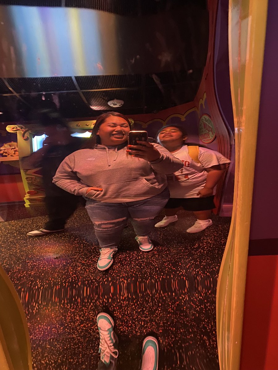 Jana'moe Elis tweet media