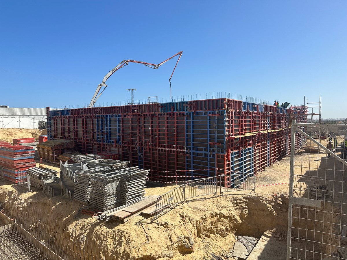Visite de suivi d’avancement des travaux de notre nouveau MSC à Sousse , félicitations à nos partenaires en photo et à nos équipes <a href="/adel_akrout/">Adel Akrout</a> <a href="/MBenKheder/">Mourad Ben Kheder</a> <a href="/amelabdelkafiZ/">Amel Abdelkafi Zebidi</a> <a href="/OrangeTN/">Orange Tunisie</a> <a href="/orangeafrica/">Orange Africa & Middle East</a> <a href="/jerome_henique/">Jérôme Hénique</a> <a href="/GadriRami/">Rami Ben Gadri</a>