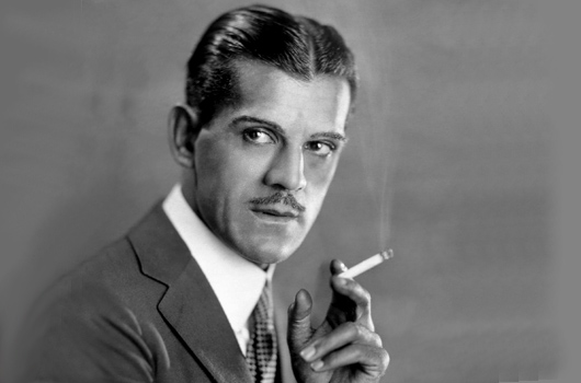 BestClassicsEvr's tweet photo. You can’t celebrate the spooky season without #BorisKarloff. The iconic actor amassed more than 200 film and television credits throughout his decades-long career, and you can watch him in our #ScreenLegends collection now! https://t.co/0LeXwaMmlJ https://t.co/cjnxEHEzY7