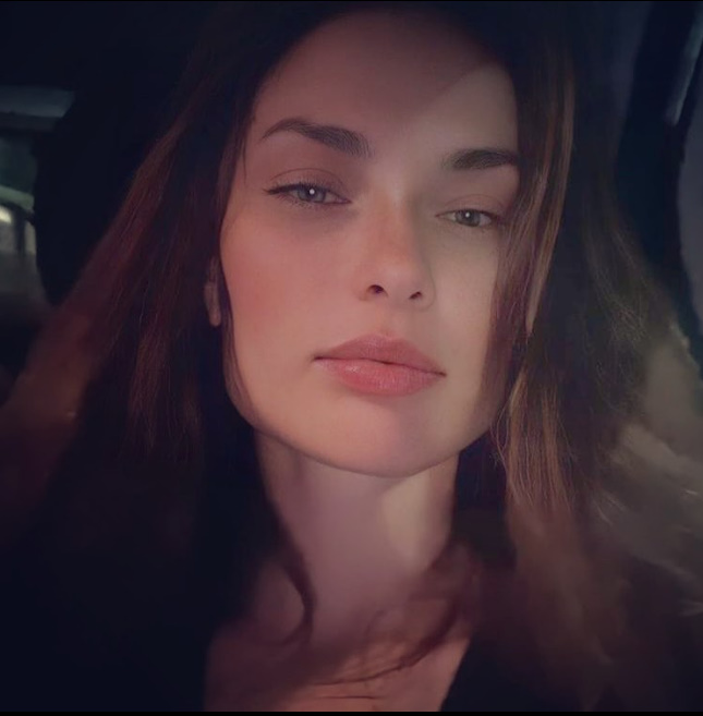 Sanela72373368's tweet image. PRESAVE DAYANE BOOK
that ...this is her and her path
#mellos