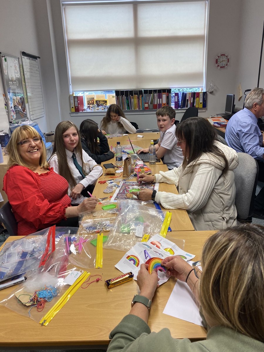 Show us your crafts and we will show you ours! Lots and lots of wonderful preparation taking place for our mini Christmas Craft Fair…watch this space! #creativewonder #teamOLSP