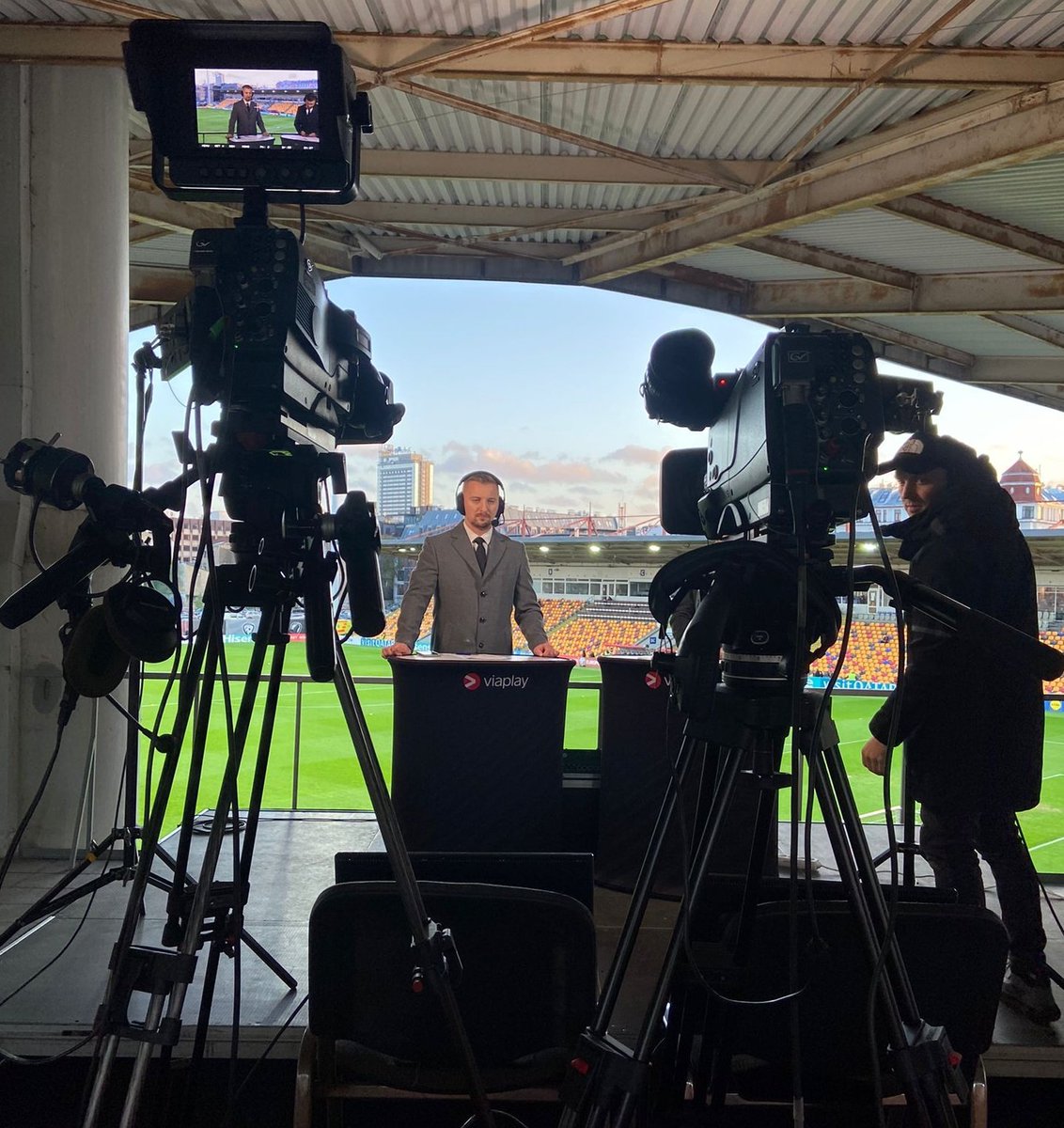 Paldies par pašatdevi, niknumu,  cīņassparu un uzvaru. Šovakar pelnīti. ❤️‍🔥 (dziļa izelpa). Maucam tālāk bojāt nervus potenciālajiem finālturnīra dalībniekiem. <a href="/kajbumba/">Futbola federācija</a> #11vilki #futbols