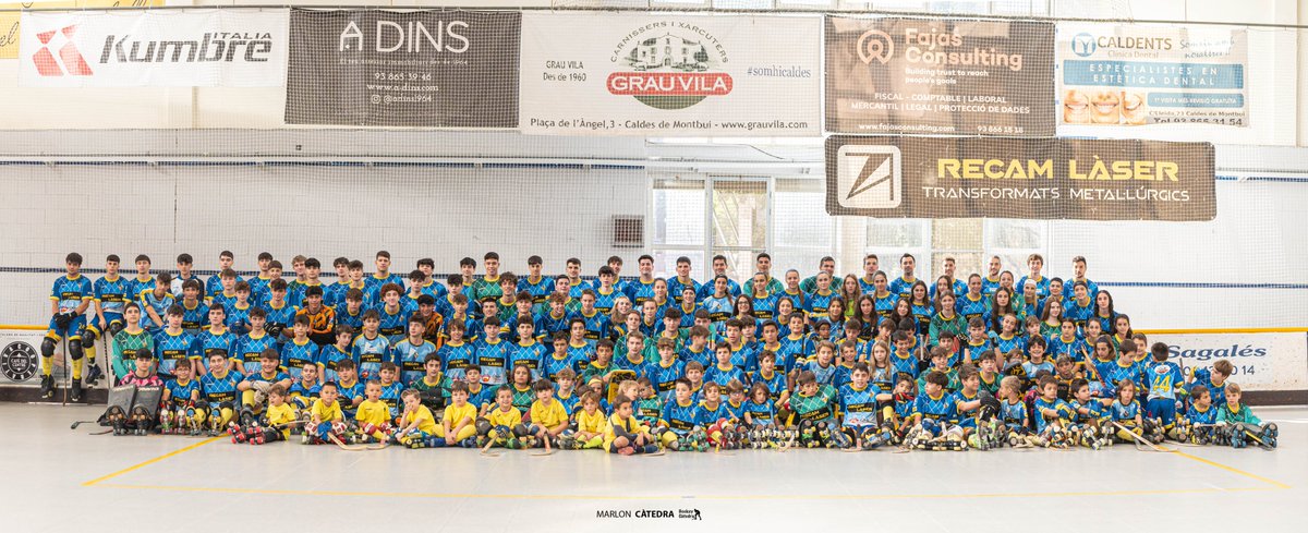 𝐋𝐚 𝐢𝐦𝐚𝐭𝐠𝐞 𝐪𝐮𝐞 𝐭𝐨𝐭𝐬 𝐯𝐨𝐥𝐞𝐦 𝐯𝐞𝐮𝐫𝐞! 😍

📸 CLUB HOQUEI CALDES 2023/24! 

👊 Som-hi equip! 

#SomhiCaldes