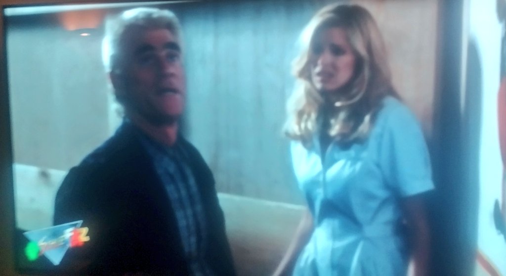 moxi06's tweet image. #SchleFaZ #WirSindSchleFaZ #Dollman "Dollman versprich mir du wirst den Schlefaz hier beenden ja Du und Dieter- Norbert Jones ! Siehst du Dollman ich bin nicht verrückt ...Schnapp Sie Dir Dollman ! "