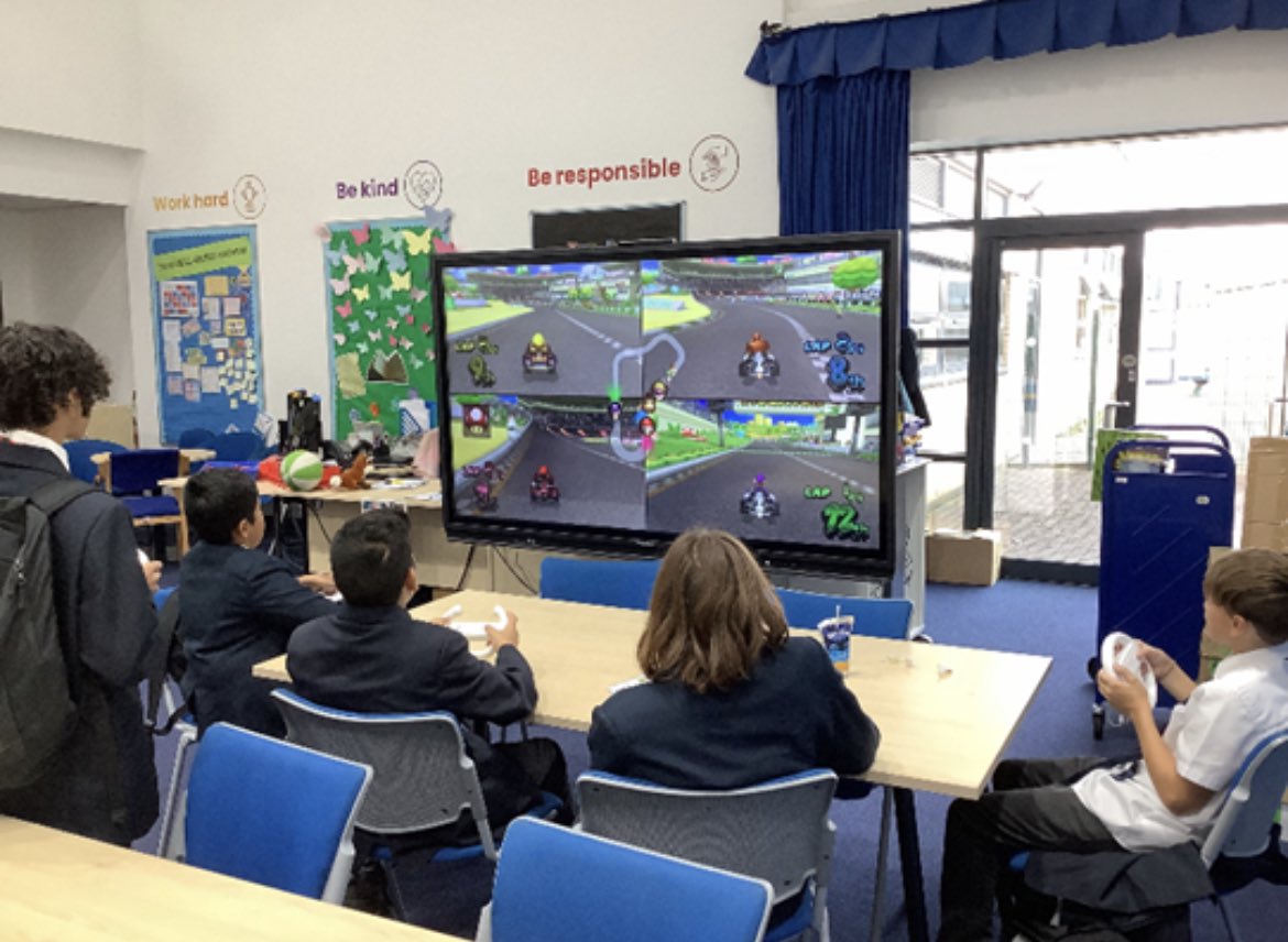 Miss Samrai - English tweet media