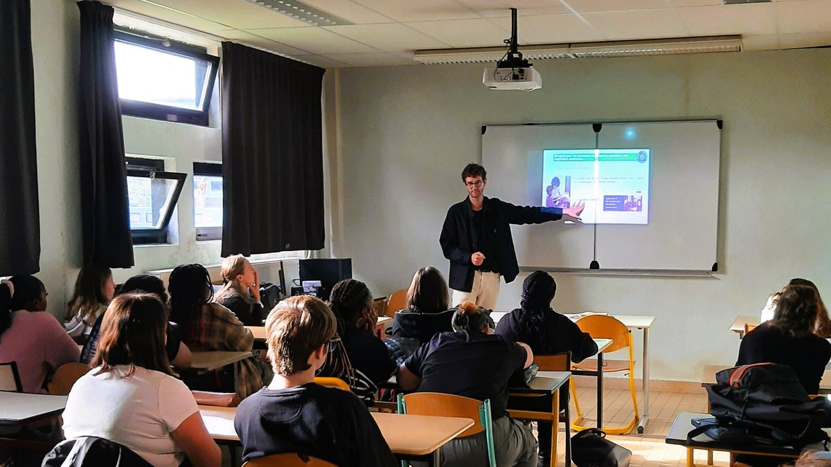 Claire Garraud tweet media