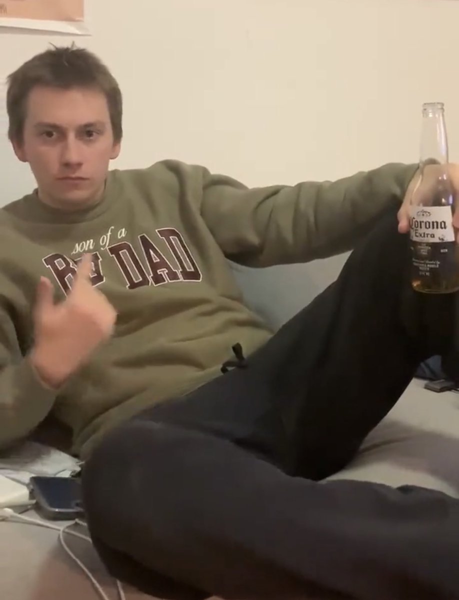 Tonywithyy's tweet image. 