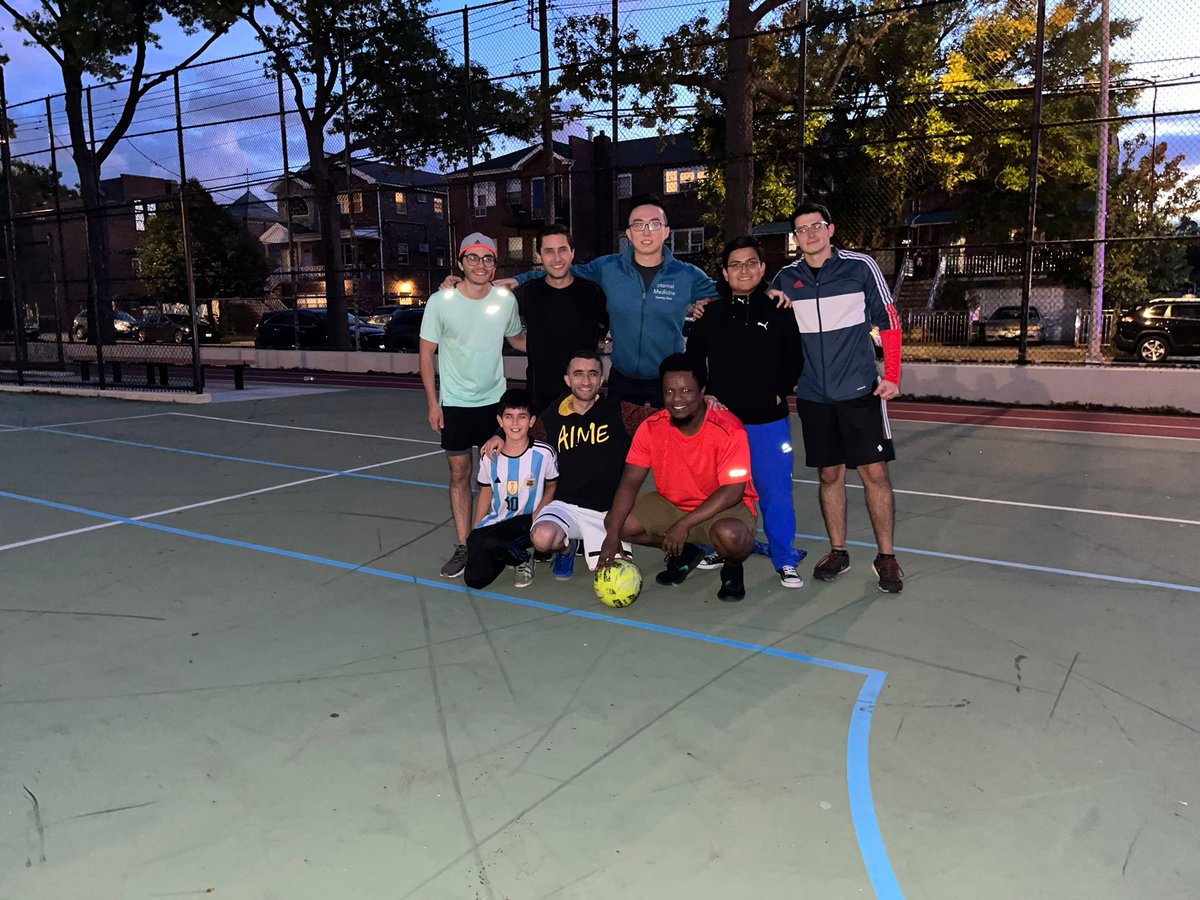Varrias Dimitrios (@dimitrivarrias) on Twitter photo Residency in not only about education and work. It’s also about bonding and becoming a family. There is no better to bond than being teammates in a football team! Here is part of the Jacobi football team! Playing through residency! Keep it up boys! <a href="/AndrewGutwein/">Andrew Gutwein MD</a> <a href="/jmcchiefs/">Jacobi Internal Medicine Chiefs</a> Residency in not only about education and work. It’s also about bonding and becoming a family. There is no better to bond than being teammates in a football team! Here is part of the Jacobi football team! Playing through residency! Keep it up boys! <a href="/AndrewGutwein/">Andrew Gutwein MD</a> <a href="/jmcchiefs/">Jacobi Internal Medicine Chiefs</a>