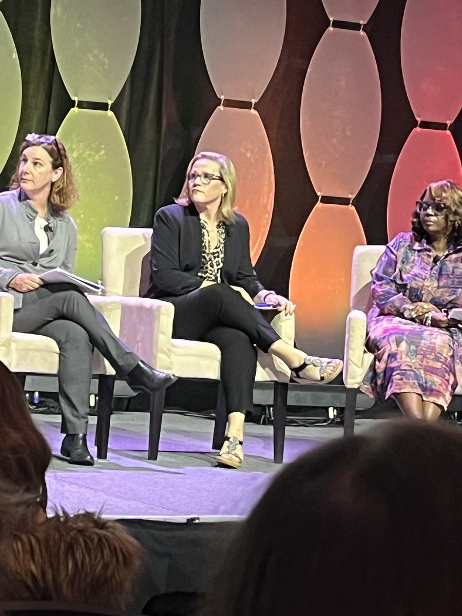 Erica Kaufmann tweet media