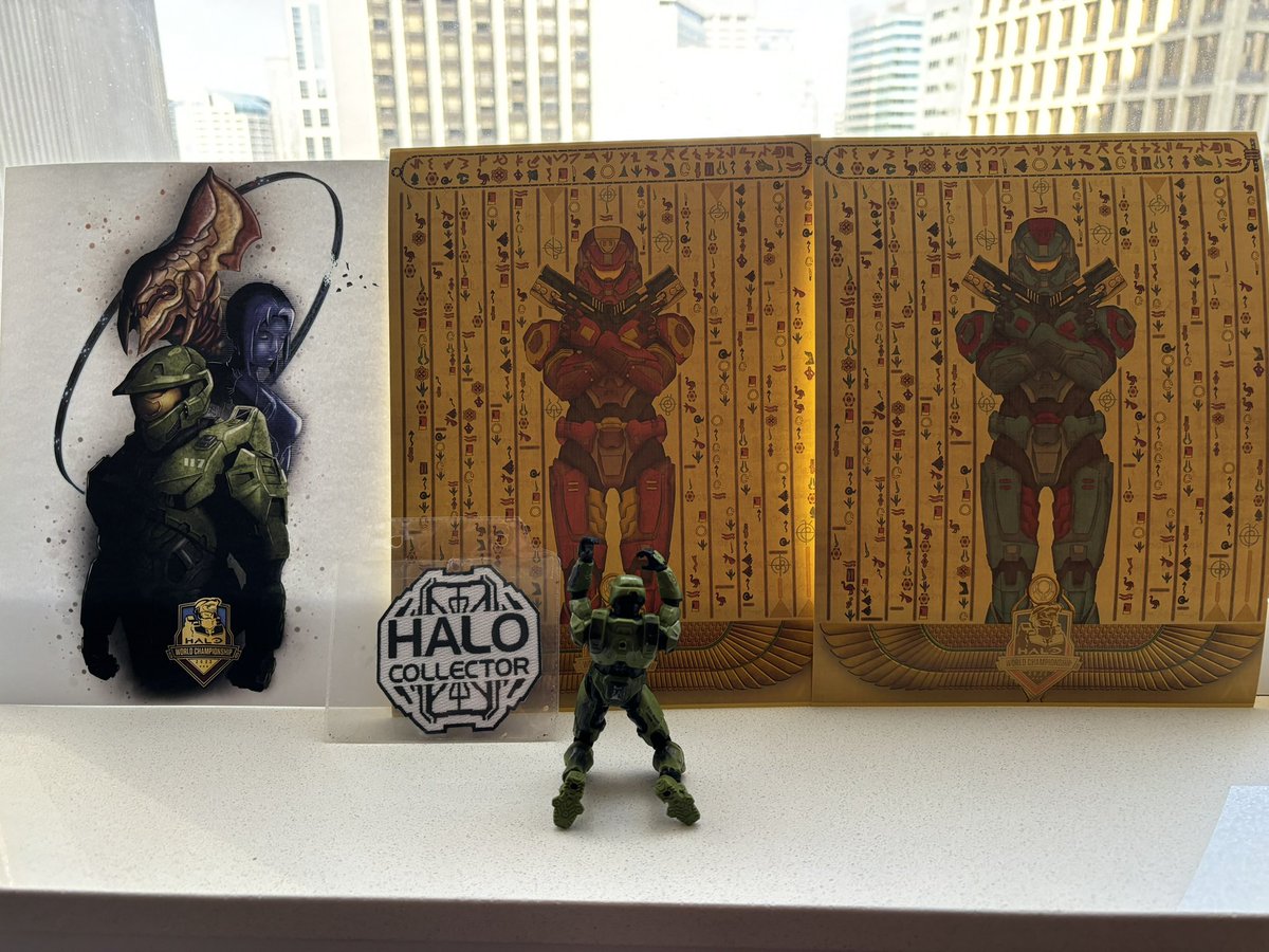 HaloCollector tweet media