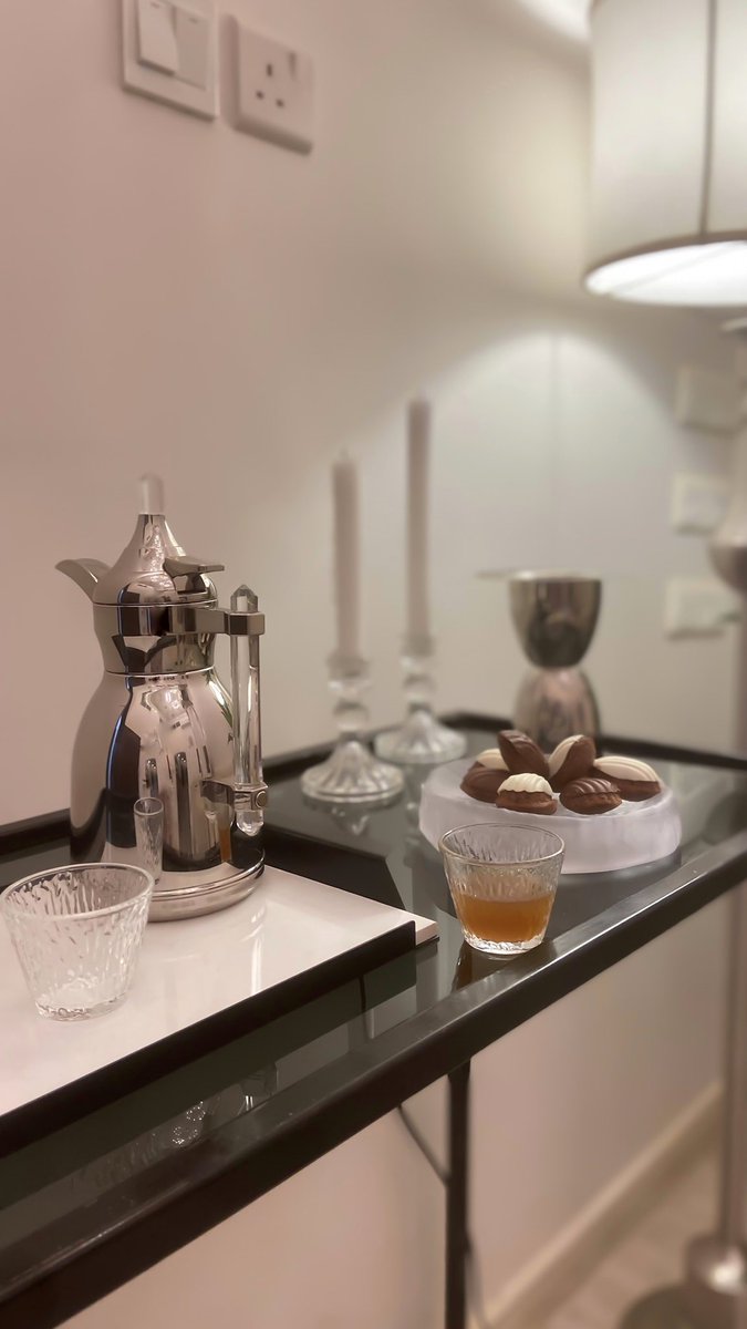 "يشعر الإنسان بأنه أخذ حظًّا من الدنيا، 
إن وجد شخصًا أنيسًا لقلبه "🤍.