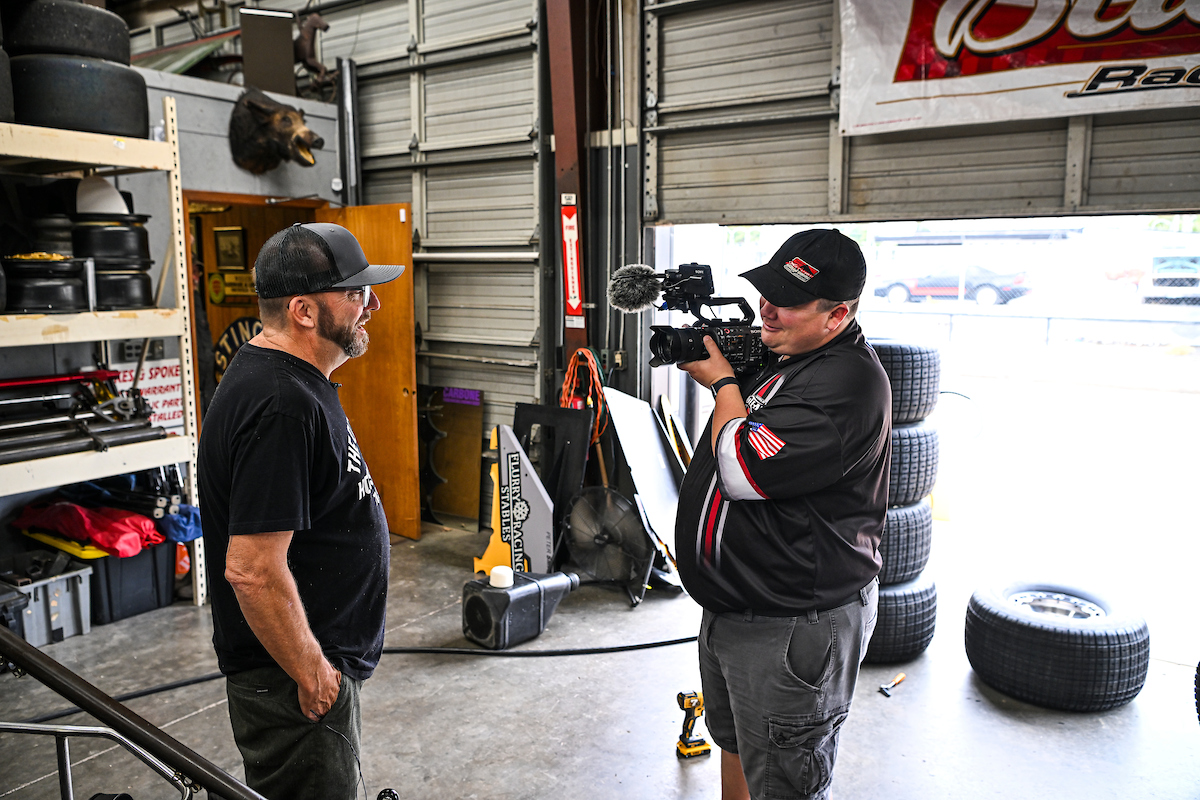 Xtreme_Outlaw's tweet photo. It's not #7Uesday, but our camera crews did take a little visit to a certain famed race shop in Tulsa today. 👀

📸 @Jacy_Norgaard https://t.co/h8hkYKAQoN