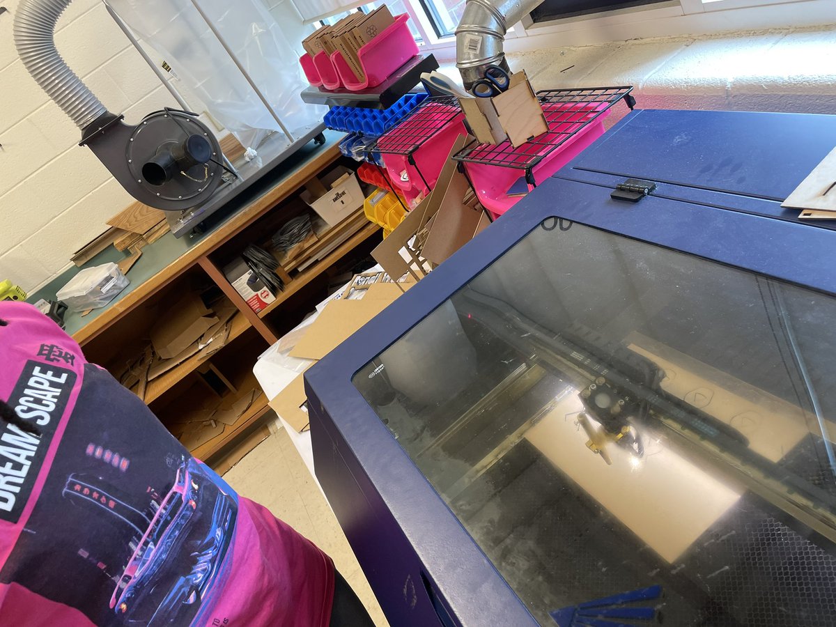 dbjoyner4's tweet photo. Today we wore pink and our 7th grade made pink ribbons in the laser printer for staff to display on their doors. https://t.co/7PGRq7U6Yu