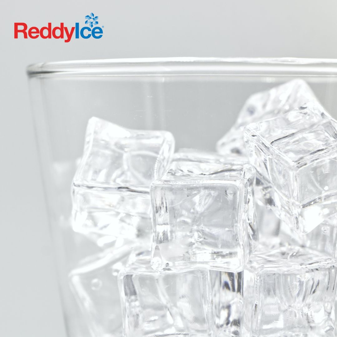 Have you ever wondered why ice cubes can sometimes make that crackling or 'pop' sound when you pour a cold liquid over them? This phenomenon is known as 'ice popping' and happens when there is a sudden temperature change. Don't you just love the sound of ice crackles? ❄️