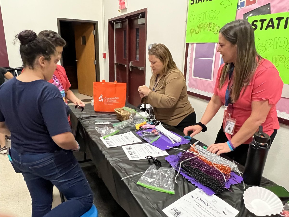 Uvalde High School tweet media