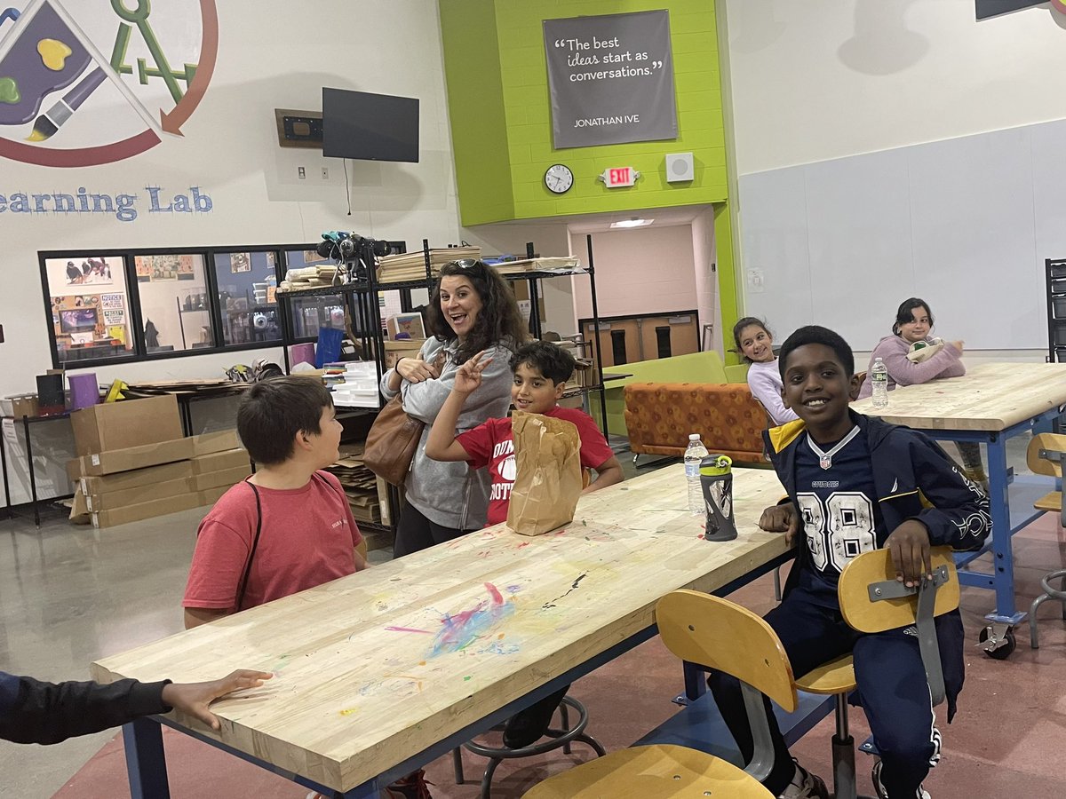 SandshoreL's tweet photo. Sandshore FLL had a blast visiting the HS Maker space, Wood shop and Robotics lab during practice sessions. Thank you @FRC11 @MotsdSTEAM for hosting and inspiring your future students! @Jen1Curry @KevinRStansber1 @kristymc24 https://t.co/M7exhpYrPK