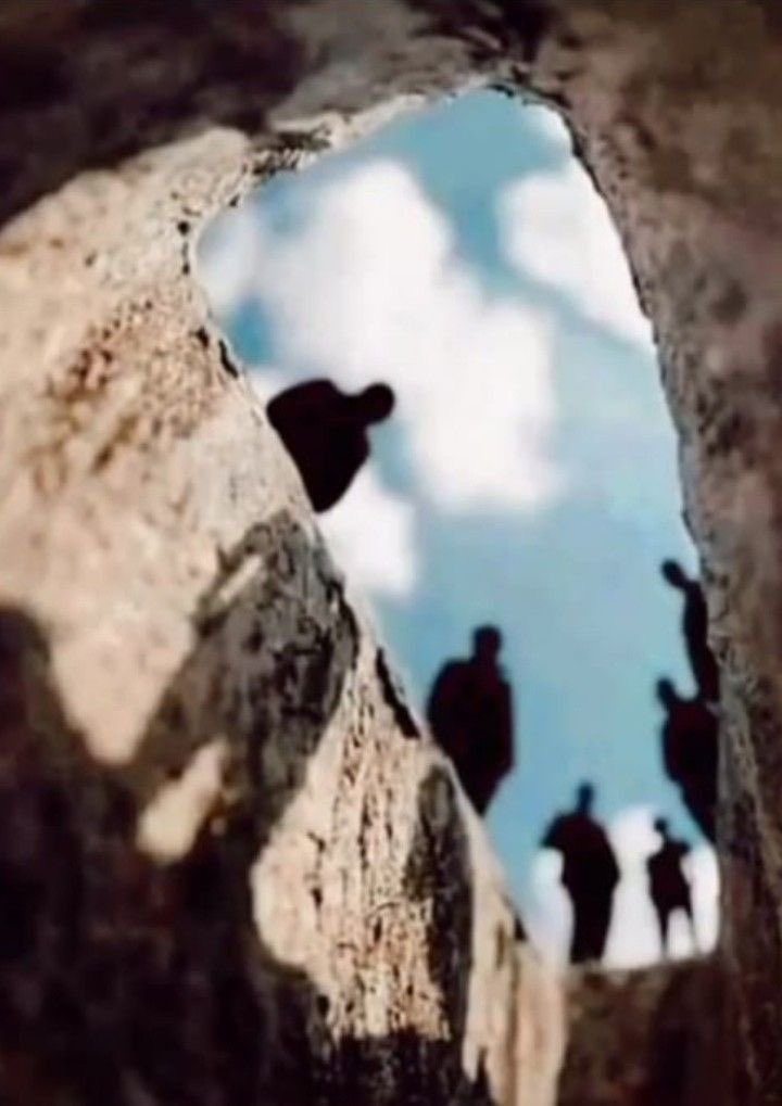 « La mort que vous fuyez va certes vous rencontrer. » 

   -Sourate Al-Jumua Verset 8