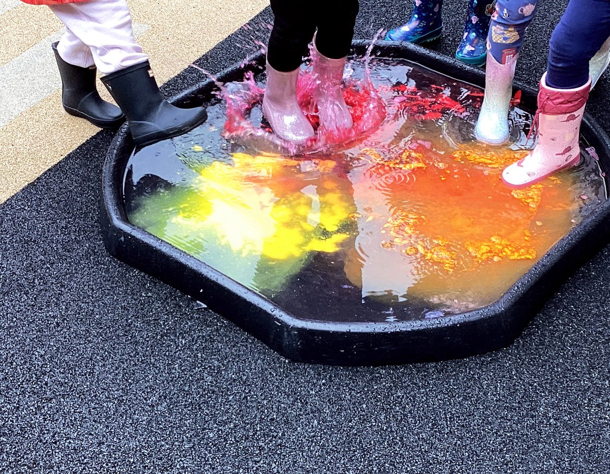 Imaginationps's tweet photo. Brightening this grey rainy day with colour mixing activities. https://t.co/ElDPac0UbN