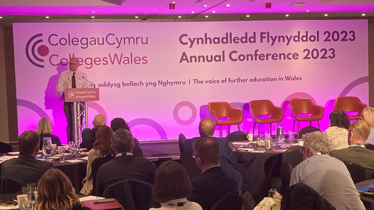 ColegauCymru's tweet photo. Chief Executive of the newly formed Commission for Tertiary Education and Research, @spirotte sharing his vision for the future of #furthereducation in Wales.
#CCConference23 https://t.co/fRWS0nPXrS