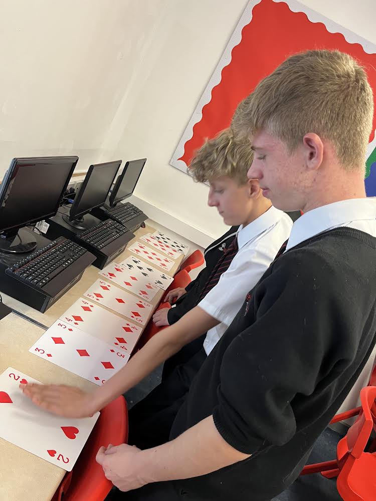 KABusCompFin's tweet photo. Year 10 students practicing linear and binary searches in GCSE Computer Science! 

Well done from Mr Brotherston @KAKempston https://t.co/SWoH1ZbkOa