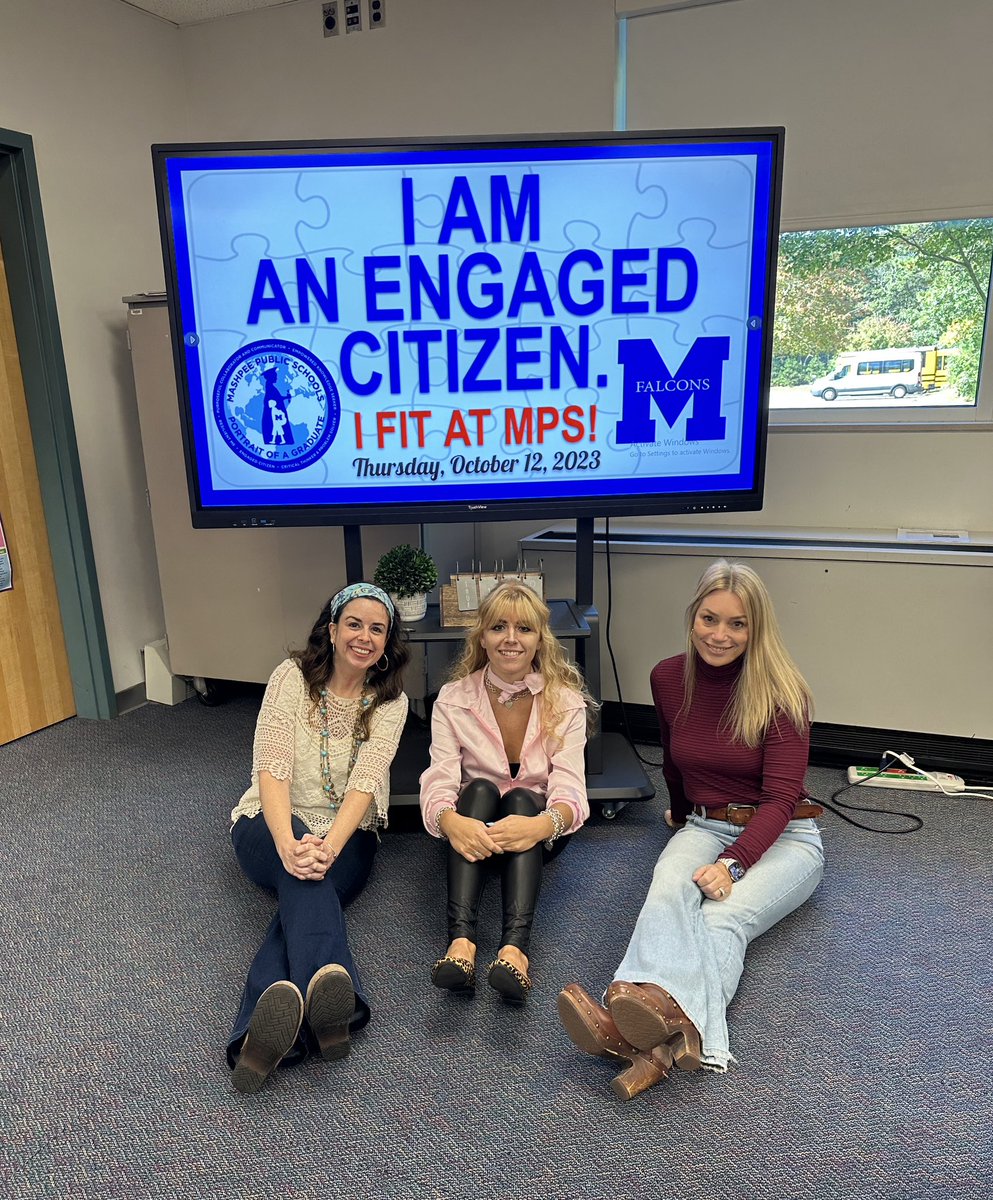 MMHS Art & NAHS with Mrs. Des. tweet media
